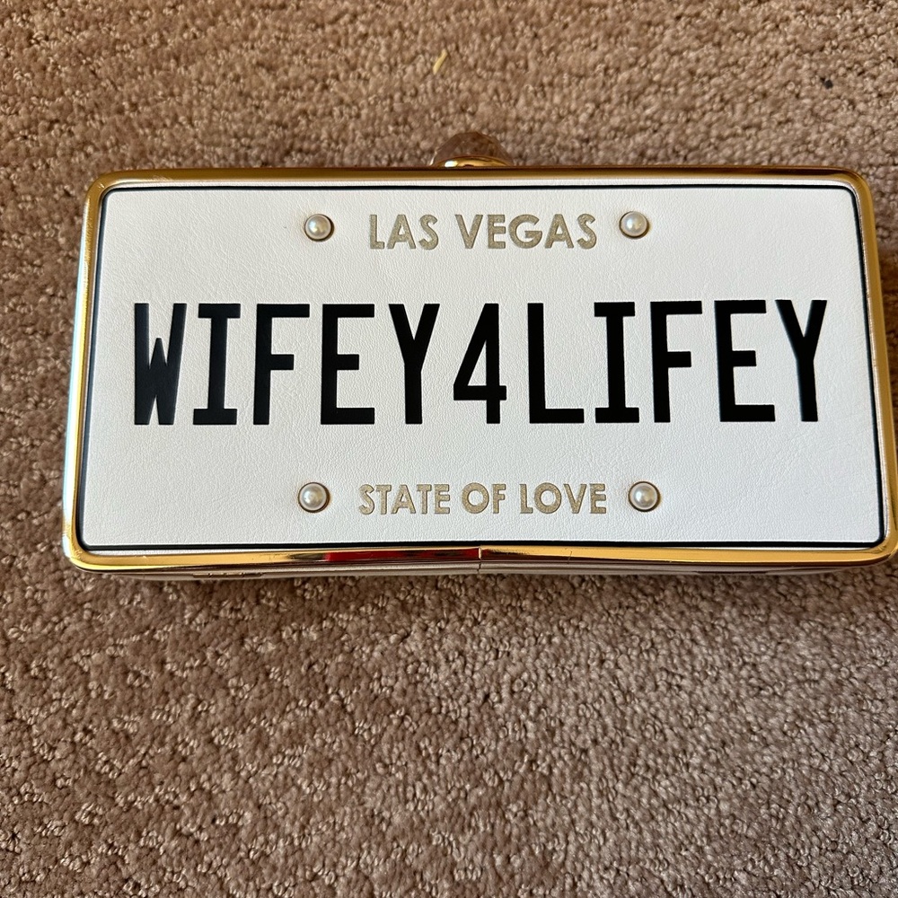 Wifey aldo bridal license plate purse